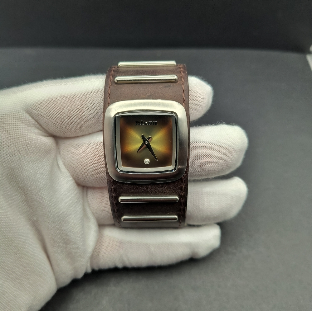 Nixon The Duchess *Vintage 2008* like New ✨